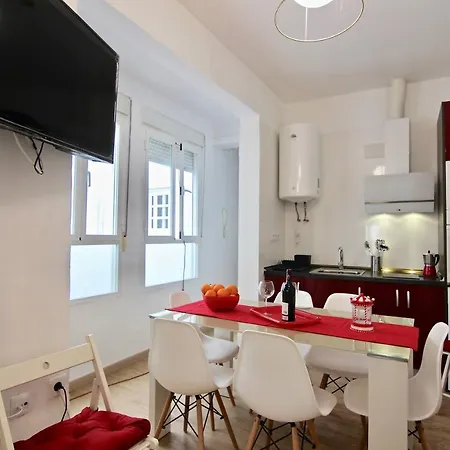 Color Gades Family Apartment Cadiz
